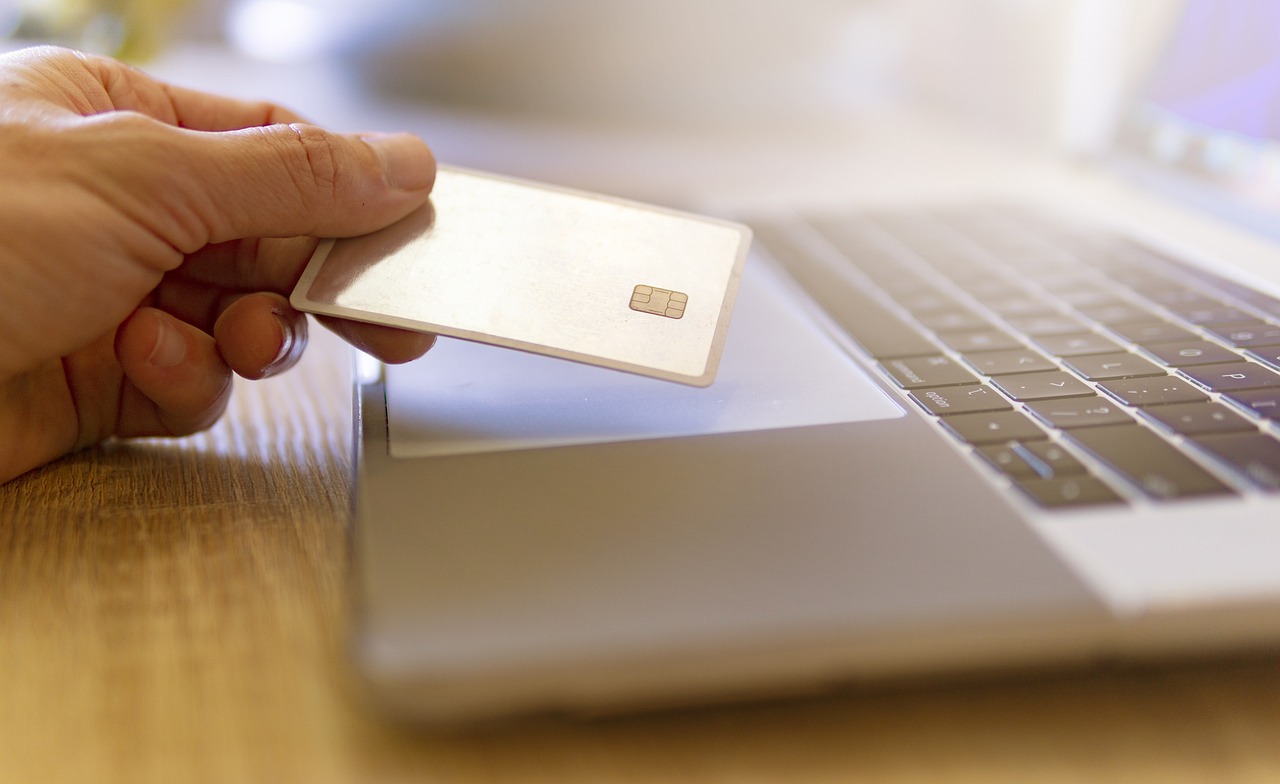entdecken sie die neuesten e-commerce-trends, die das online-shopping revolutionieren. erfahren sie, wie innovative technologien, veränderte verbraucherpräferenzen und nachhaltige praktiken die zukunft des einzelhandels gestalten.